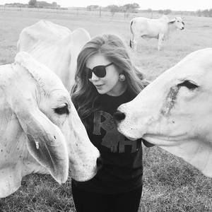 Meet your Posher, Brooke