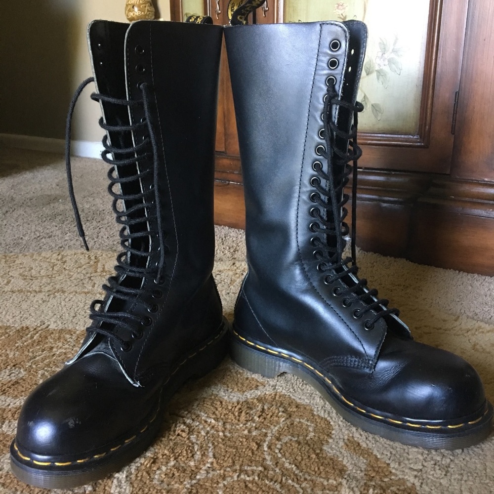 20 Eyelet Doc Martens Boots