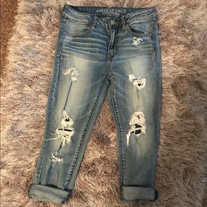 American Eagle Crop Jeans