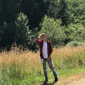 Meet your Posher, Amadeo