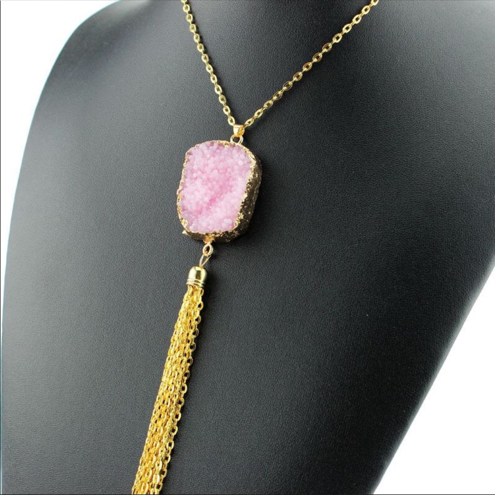 Boho Druzy & tassel 30" necklace NWT $69 retail