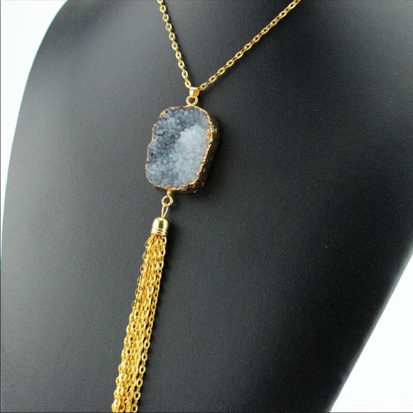 Boho Druzy & tassel 30" necklace NWT $69 retail - Picture 3 of 7