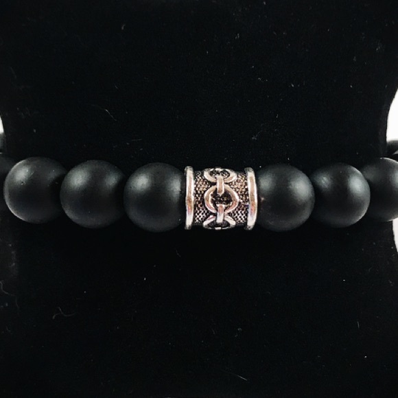 Big 10mm matte onyx viking silver bead bracelet - Picture 3 of 7