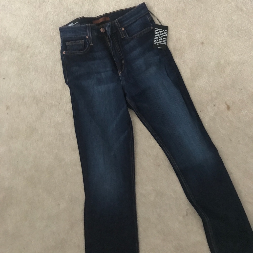 BRAND NEW Joe's Jeans Flawless high rise skinny