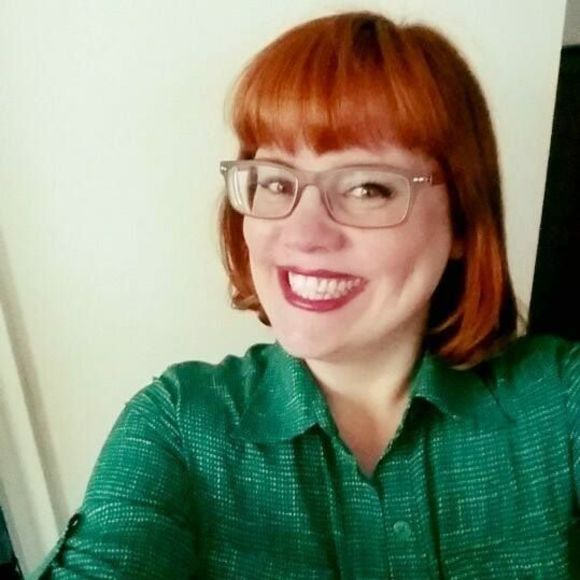 Meet your Posher, Karin - Picture 1 of 1