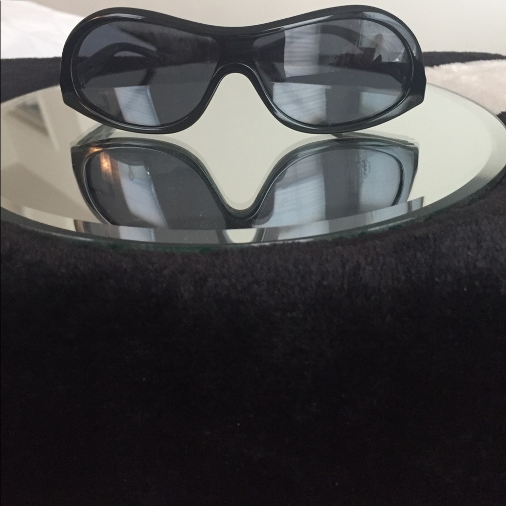 Vintage authentic Chanel sunglasses