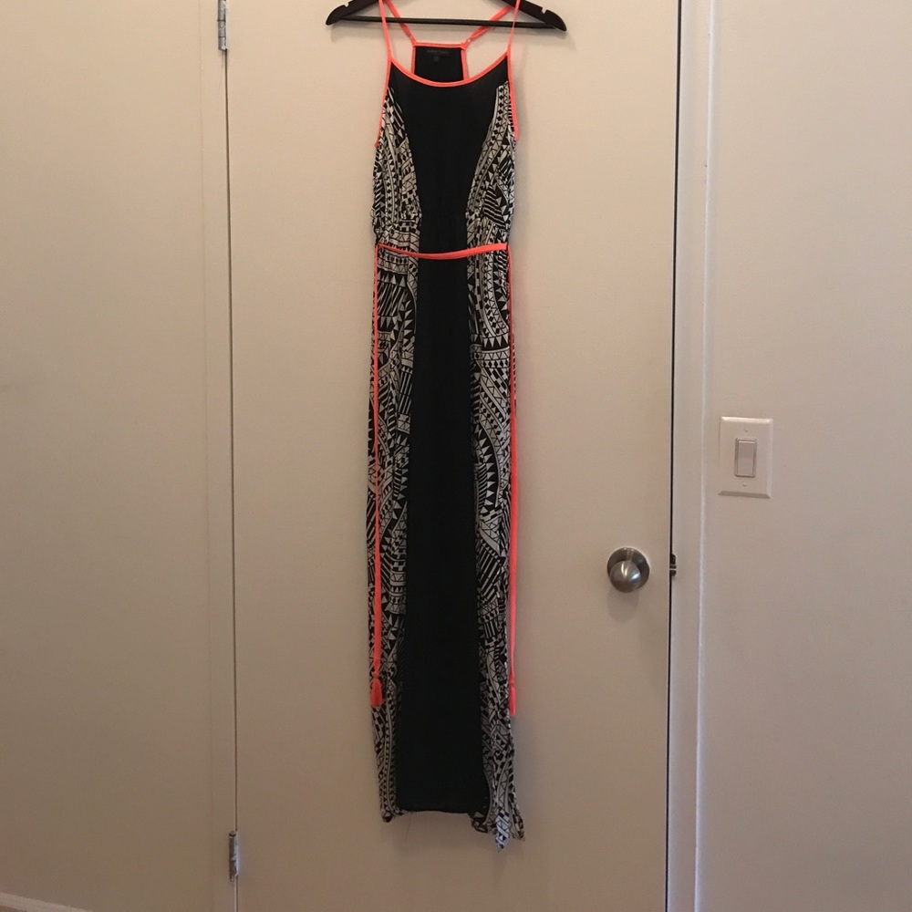 Black white and pink maxi dress size small