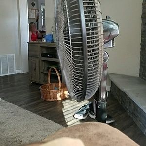 Meet your Posher, Ethan