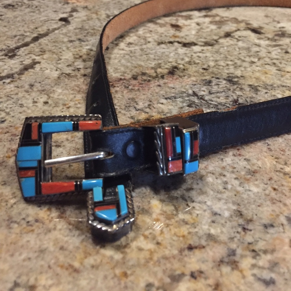 🌸1970's silver &turquoise vintage cowhide belt