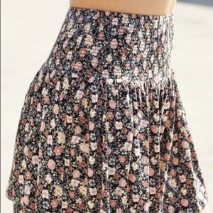 F21 Ditsy Floral Skort