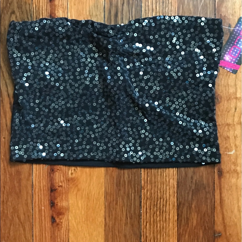 Sale! ❤️4 for $20❤️ GLO Jeans Sequins Tube Top