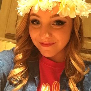 Meet your Posher, Gabby