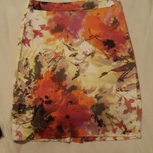 J Crew - Beautiful watercolor pencil skirt! Size 4