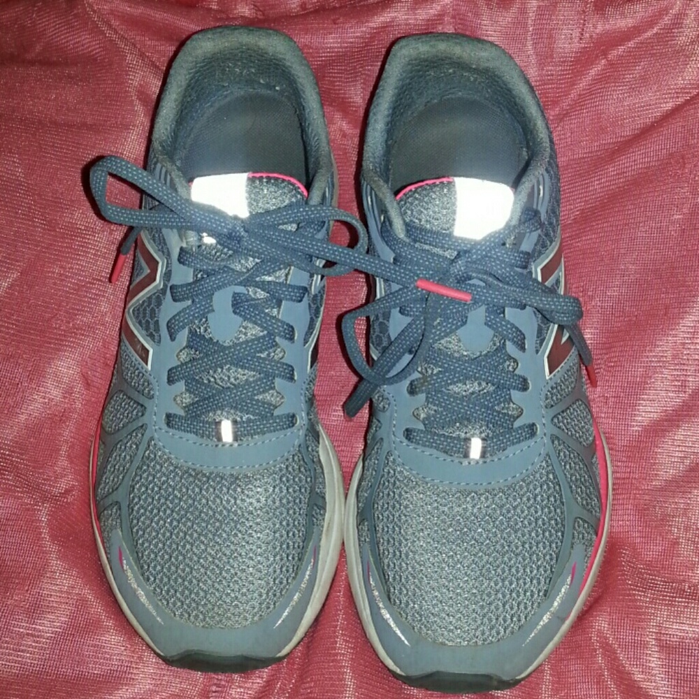 New Balance Sneakers Size 9