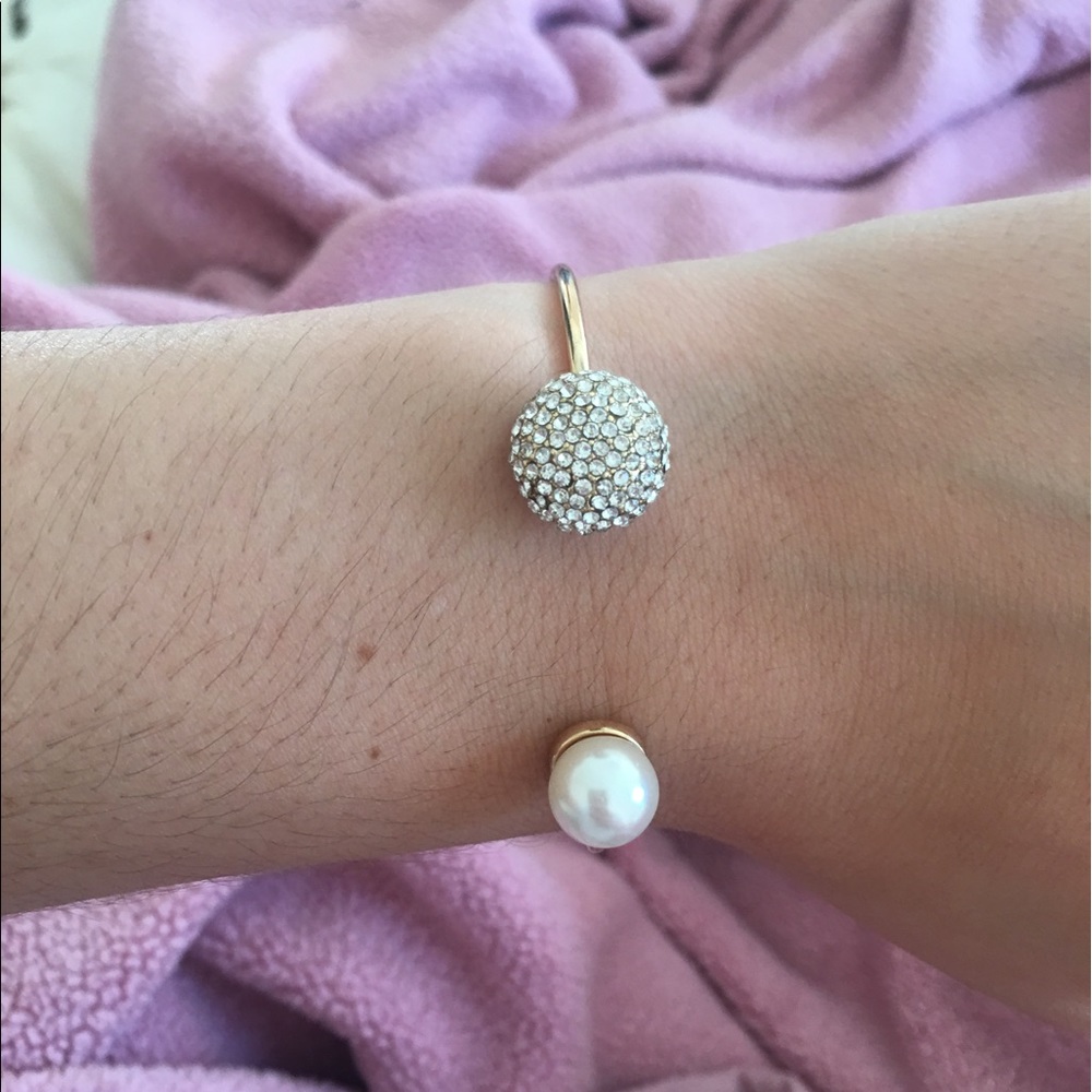 Pearl/rhinestone bracelet