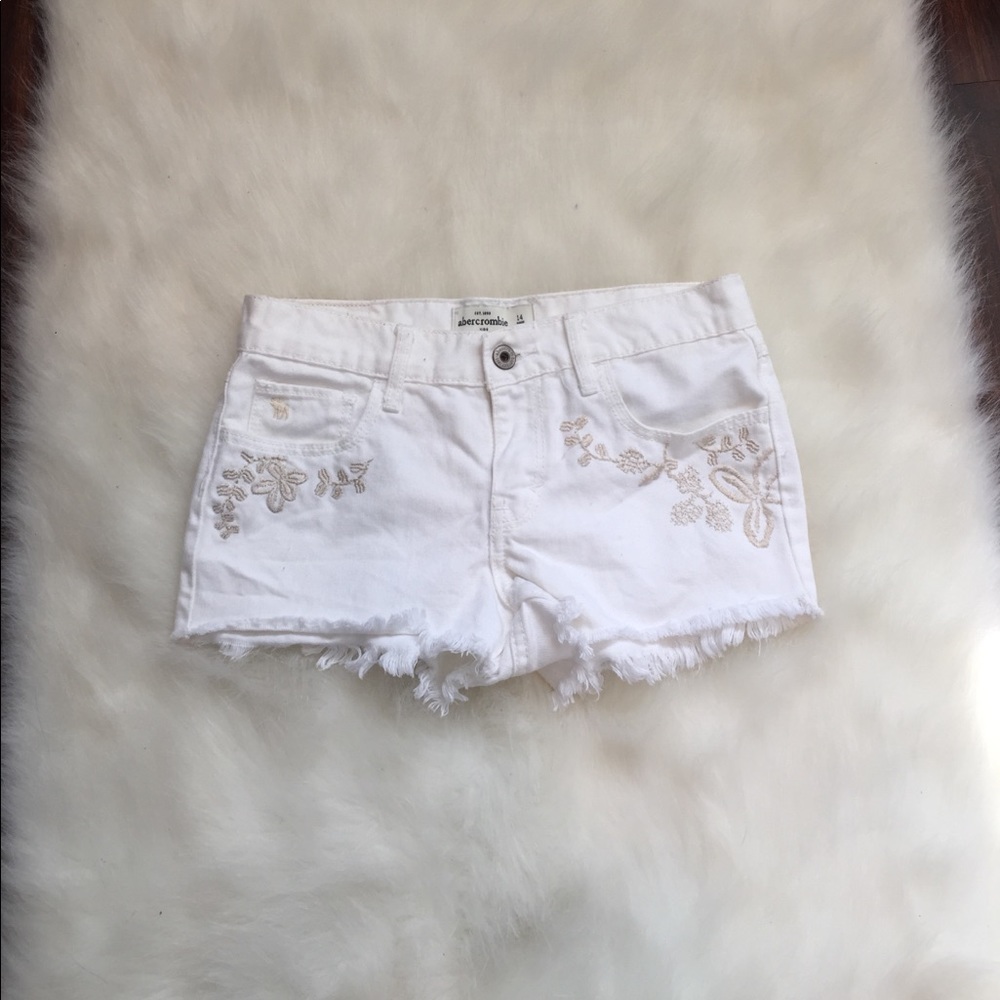 🦋Abercrombie Jean white denim Floral Shorts