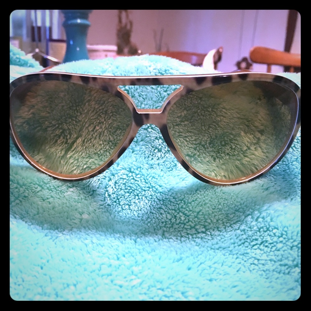 dolce&gabbana sunglasses brand new