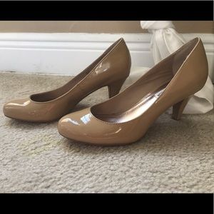 Steve Madden | Shoes | Patent Nude Steve Madden Pump Nwt | Poshmark