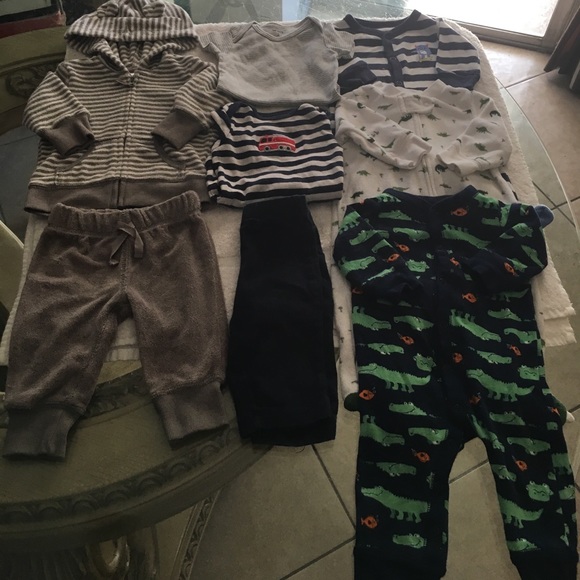 Carter's Baby Boy clothes Bundle - Picture 1 of 4