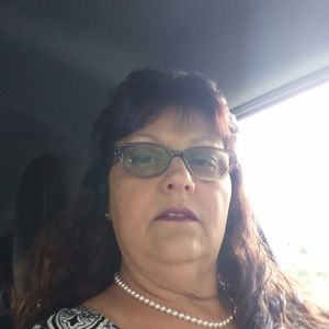 Meet your Posher, Carol