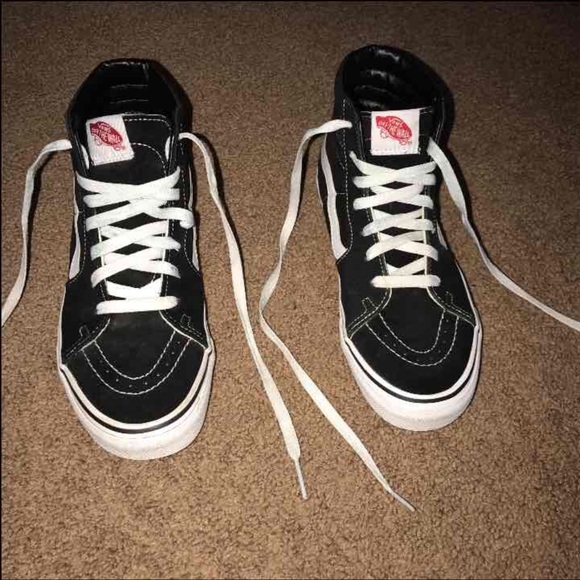 ⚠️SOLD⚠️Sk8 hi top vans - Picture 1 of 6