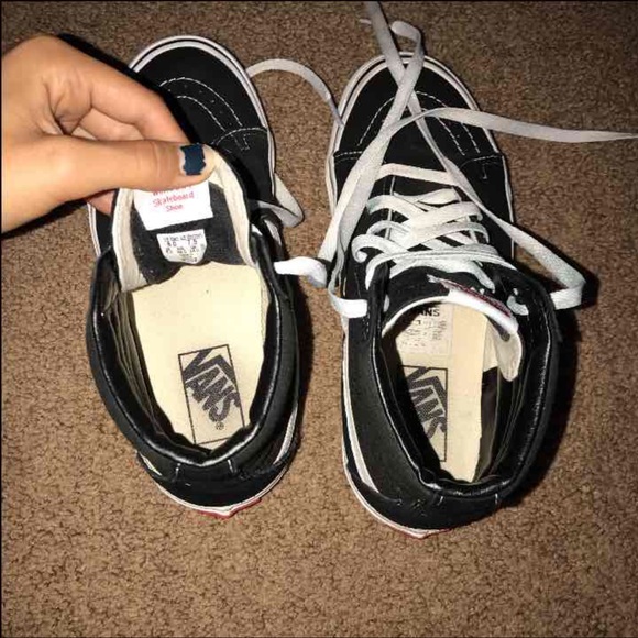 ⚠️SOLD⚠️Sk8 hi top vans - Picture 4 of 6