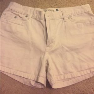 Gap khaki shorts