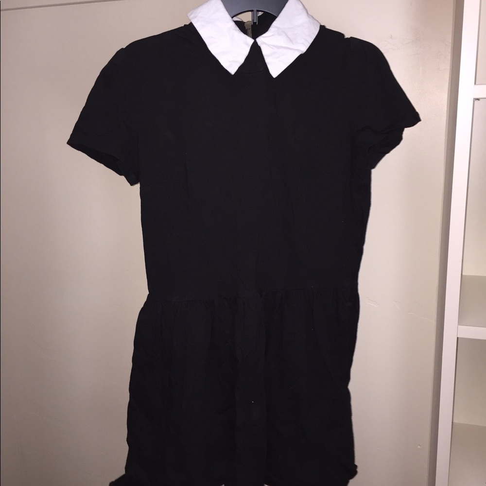 Deandri Dress