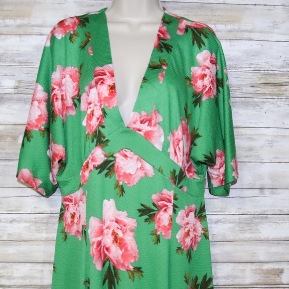 Asos Dresses & Skirts - NWT ASOS green w floral print dress. Sz 14