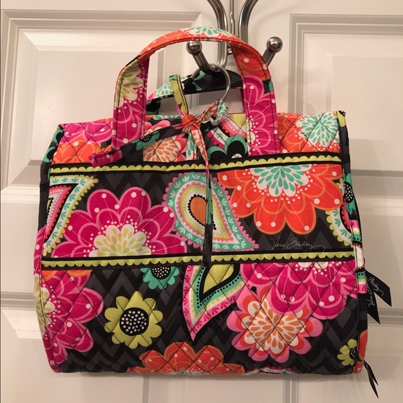 Vera Bradley hanging organizer!
