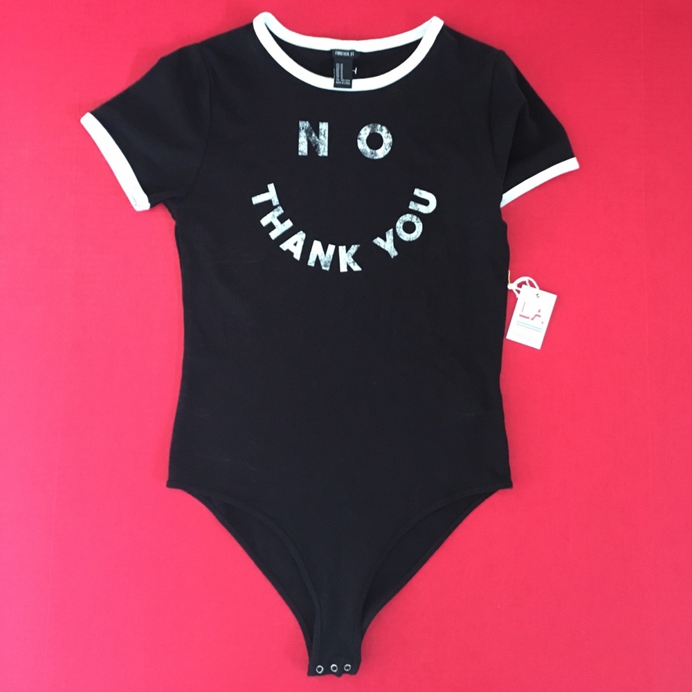 NWT FOREVER 21 ONSIE 🍒🍒🍒