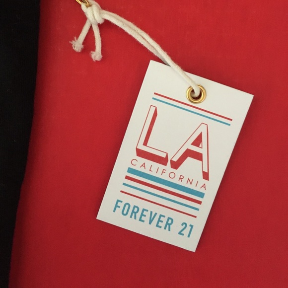 NWT FOREVER 21 ONSIE ๐๐๐ - Picture 2 of 6