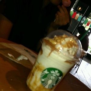 Meet your Posher, Karina