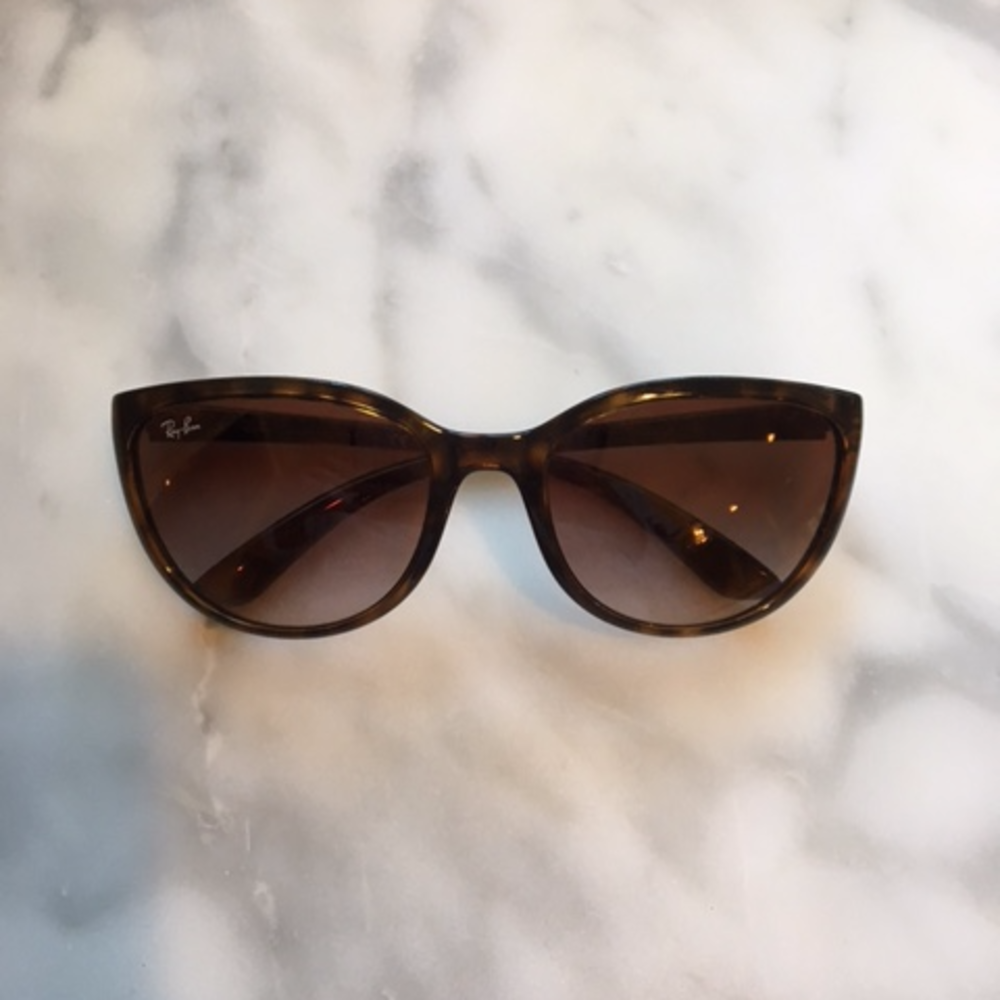 Ray-Ban Cat Eye Sunglasses