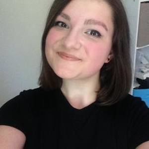 Meet your Posher, Caroline