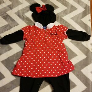 18 month set Minnie mouse 1 piece