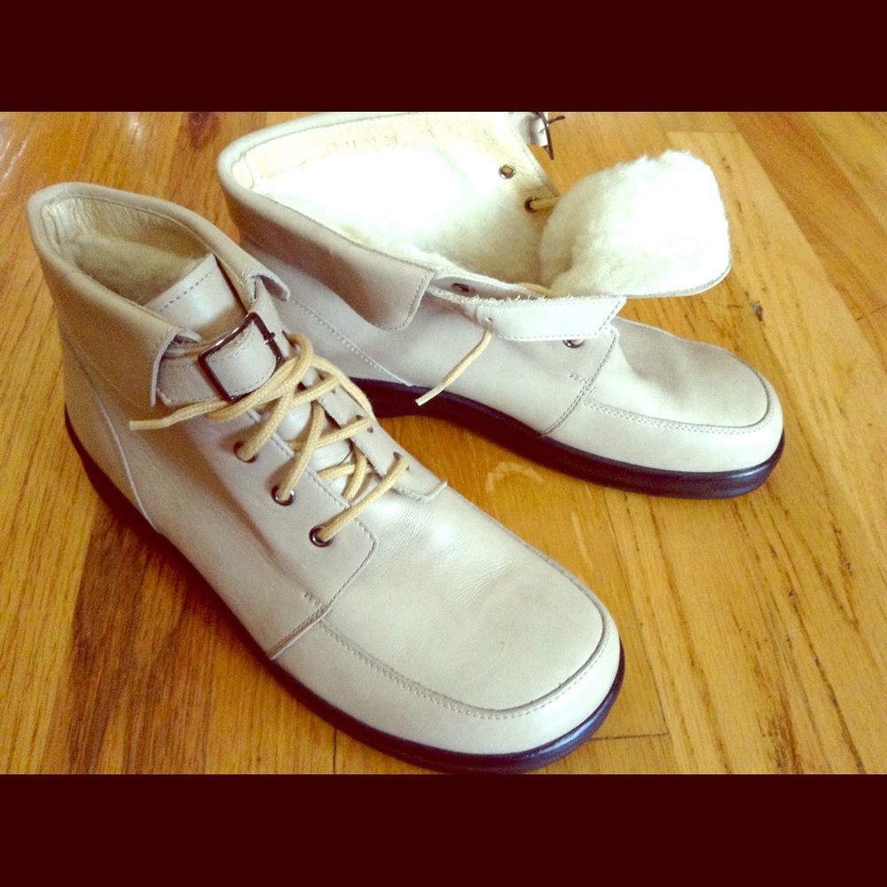 NWOB Birkenstock Footprint leather ankle boots