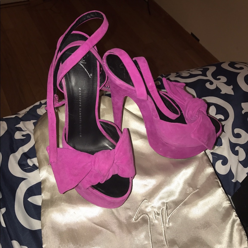 SOLD- Giuseppe Plat / Suede /