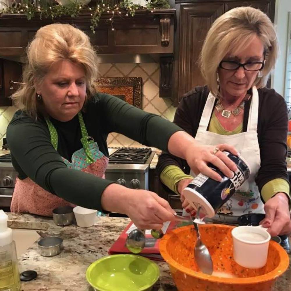 Meet your Posher, Lisa