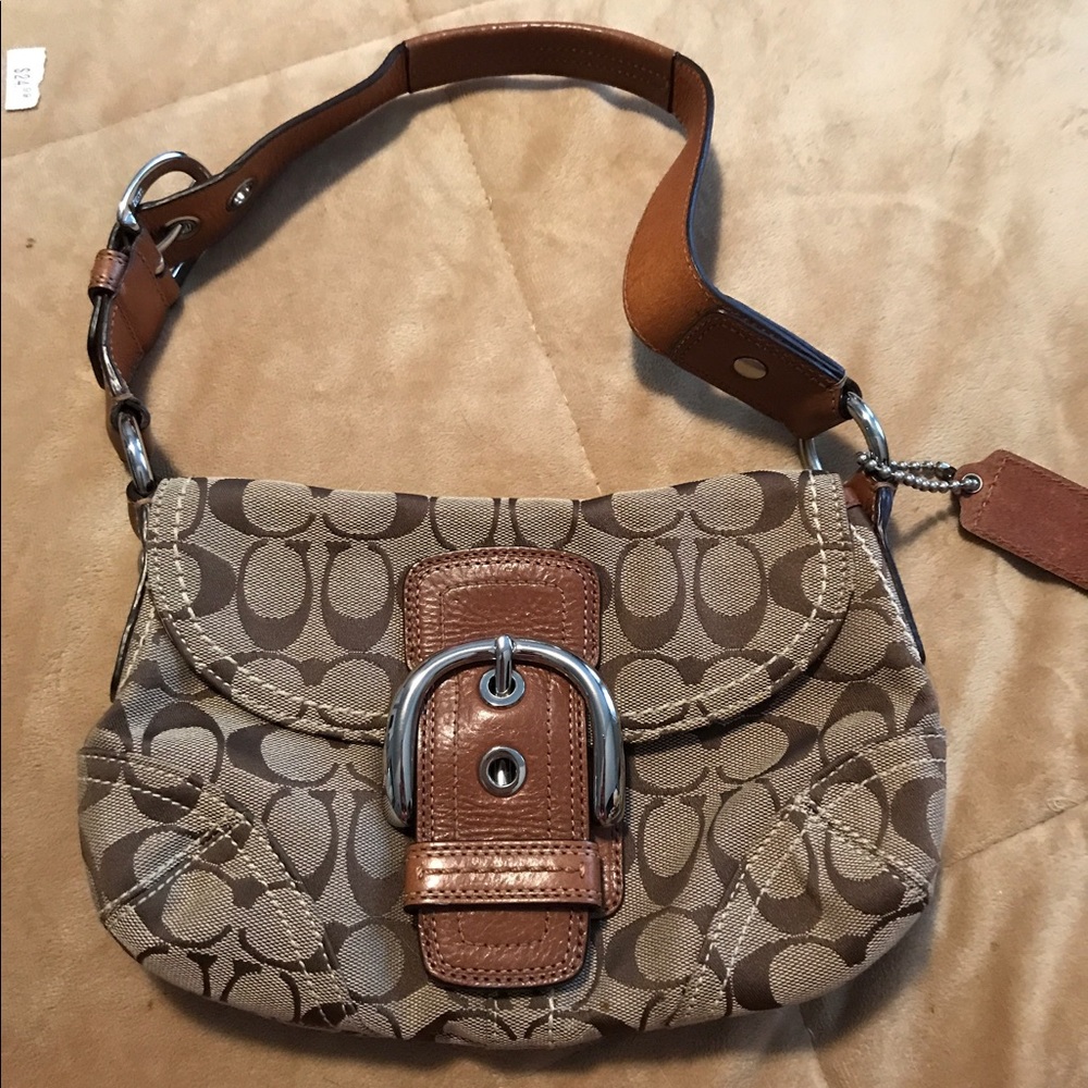 Beige/cream Coach bag
