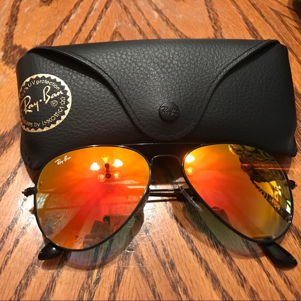 Ray Ban Red Flash Gradient