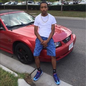 Meet your Posher, Brett