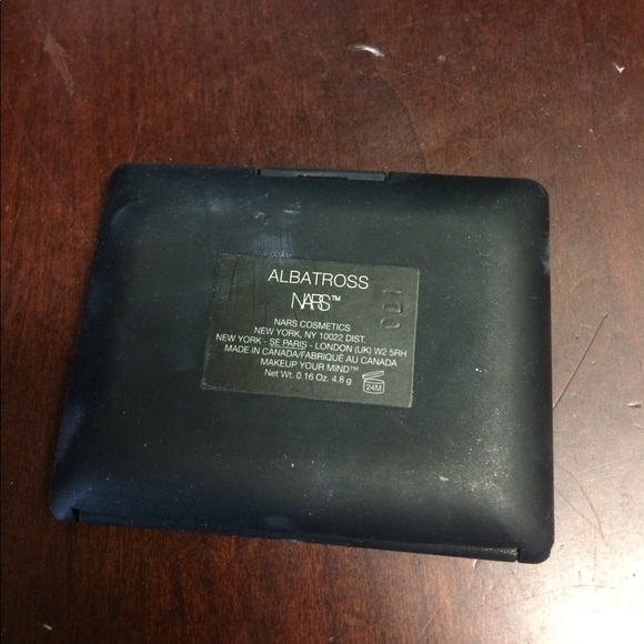 NARS Albatross Highlighter - Picture 3 of 3