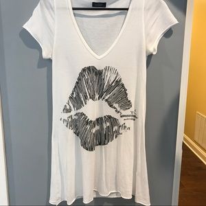 Lauren Moshi Tee