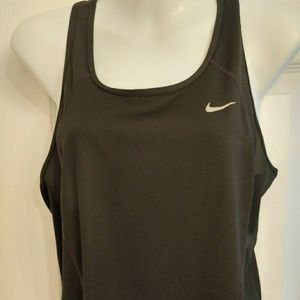 Black Nike workout tank
