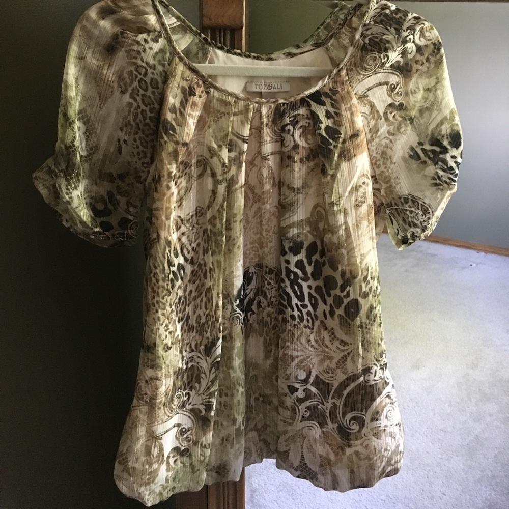 Roz & Ali top