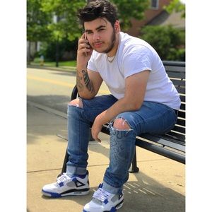 Meet your Posher, Denver