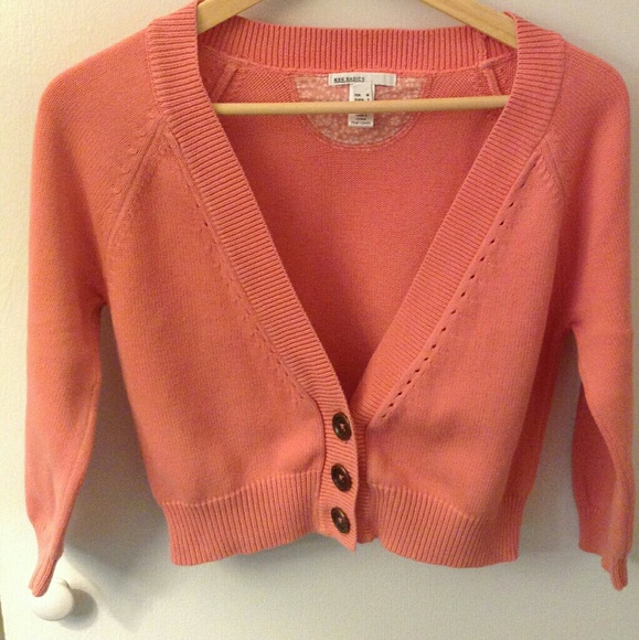 👋 Closing today!!Mango Cardigan - Picture 2 of 4