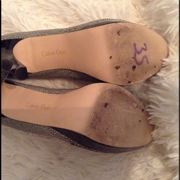 🎉Host Pick🎉Calvin Klein pumps - Picture 5 of 5