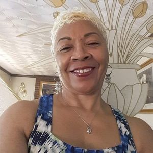 Meet your Posher, Claudette